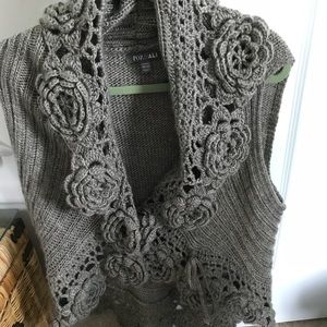 Sweater vest crocheted